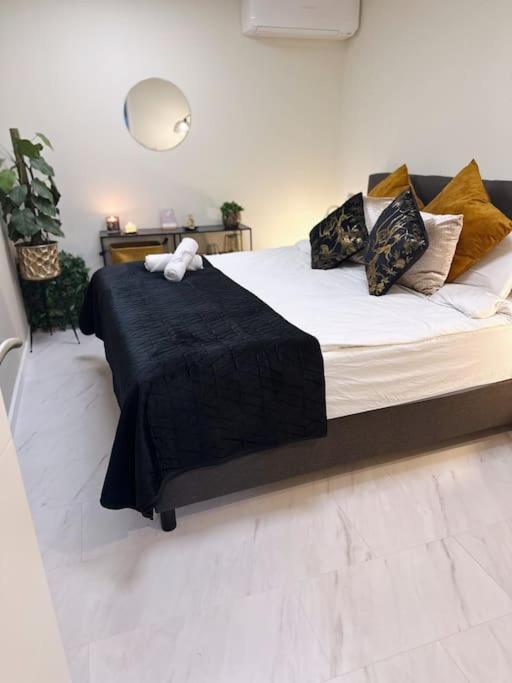Wellness Studio Tiel Met Sauna En Jacuzzi エクステリア 写真